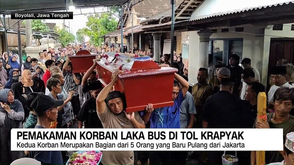 VIDEO: Pemakaman Korban Laka Bus di Tol Krapyak
