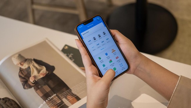 Meningkatnya transaksi digital menjelang Nataru 2025 membawa risiko kejahatan siber, DANA membagikan 5 langkah untuk melindungi akun dan keamanan transaksi.
