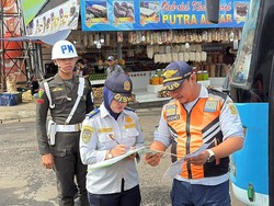 Dishub Periksa 14 Bus di Puncak Bogor, 2 Bus Terindikasi Tak Layak Jalan