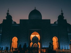 Puasa Isra Mir'aj 27 Rajab: Niat, Hukum, Jadwal, & Keutamaannya