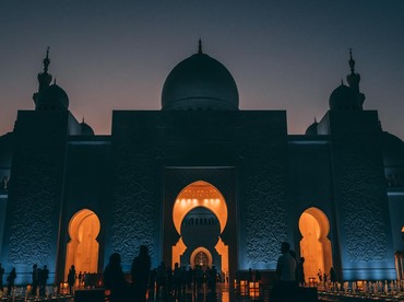 Jadwal Puasa Rajab 1447 H Tahun 2025/2026 Beserta Niat dan Hukumnya