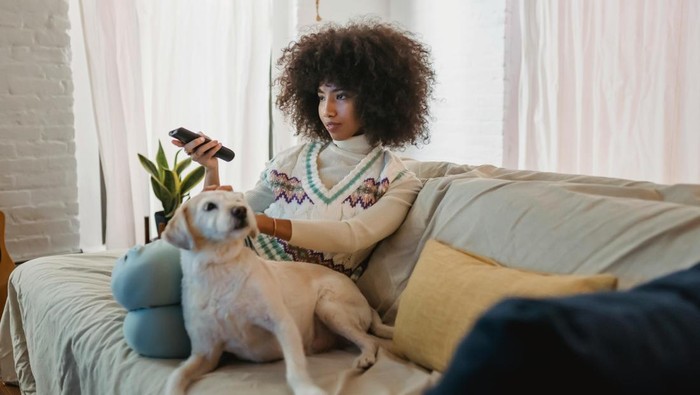 Bisa menenangkan diri. Kemampuan regulasi emosi juga membantunya untuk menenangkan diri sendiri tanpa bantuan orang lain.