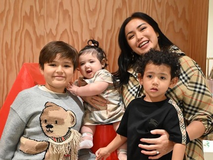 Akurnya Anak-anak Jessica Iskandar, Don Dan Hagia Rebutan Kakak El Barack