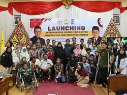 Anggota DPR Kawendra Resmikan Pusat Kewirausahaan Difabel di Jember