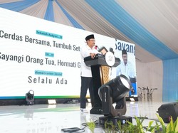Orang Tua Siswa SRMA Bekasi Titip Terima Kasih ke Prabowo lewat Mensos