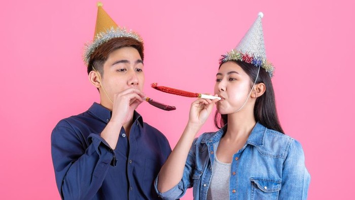 Tetap Seru, Ini 4 Cara Asyik Merayakan Tahun Baru Tanpa Kembang Api