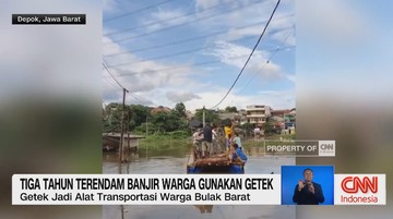 VIDEO: Tiga Tahun Terendam Banjir Warga Gunakan Getek