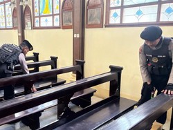 Polres Pasuruan Kota Sterilisasi 17 Gereja Jelang Natal
