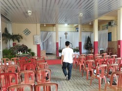 Tak Ada Gereja, Umat Katolik di Pandeglang Rayakan Natal di Halaman Sekolah