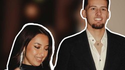 Video: Cincin Permata Melingkar, Jennifer Coppen Dilamar Justin Hubner