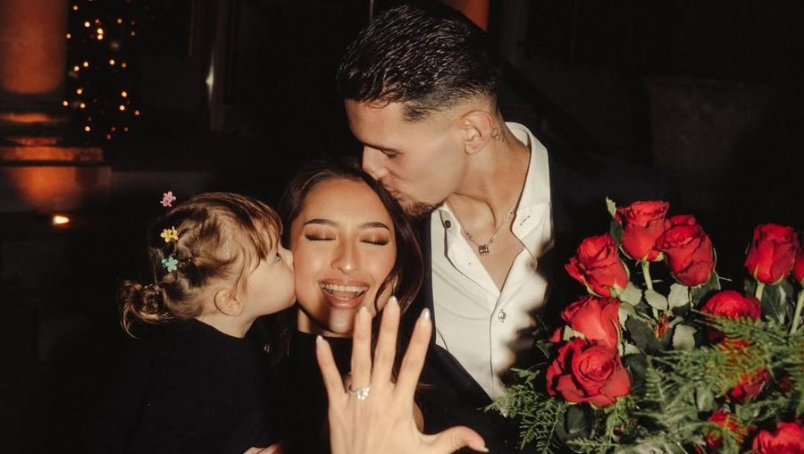 Jennifer Coppen Dilamar Justin Hubner