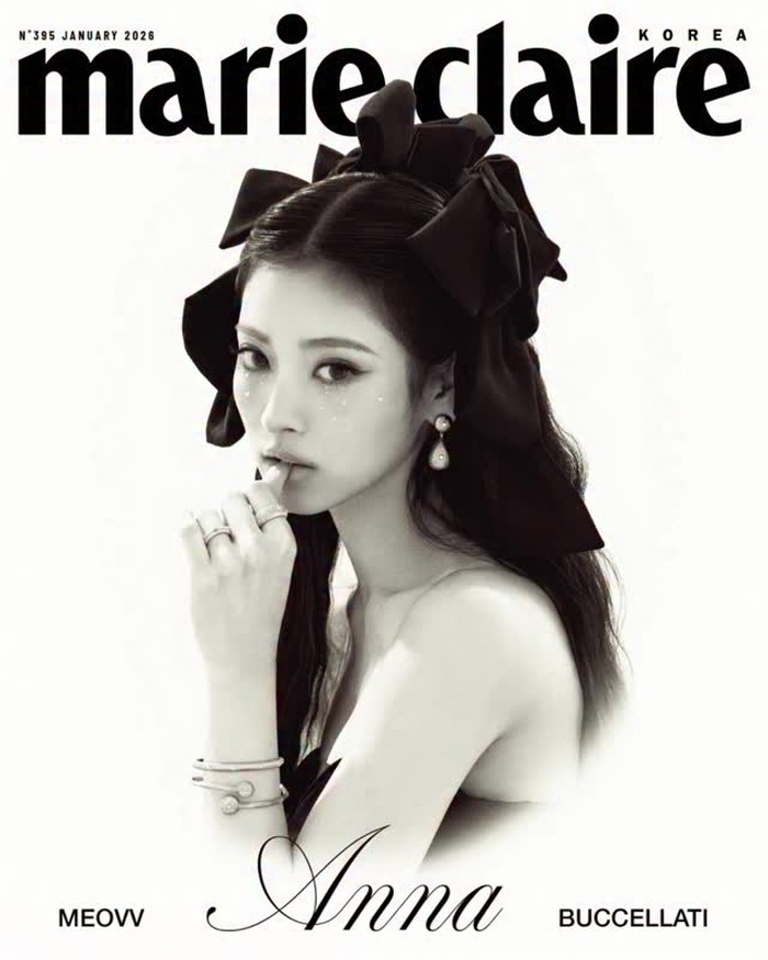 Karier Anna bersama grupnya yakni MEOVV diprediksi akan semakin bersinar dengan pesona berkelas representatif yang melekat di sampul majalah Marie Claire yang bernuansa mahal memadukan warna hitam putih./ Foto: instagram.com/marieclairekorea