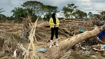 Dihujat karena Pakai Baju Ketat ke Lokasi Bencana, Novi Rizki: Sebenarnya Biasa Aja