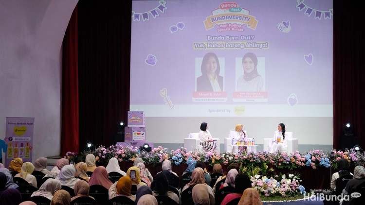 Talkshow Bundaversity 2025 bersama Konicare - sesi burnout