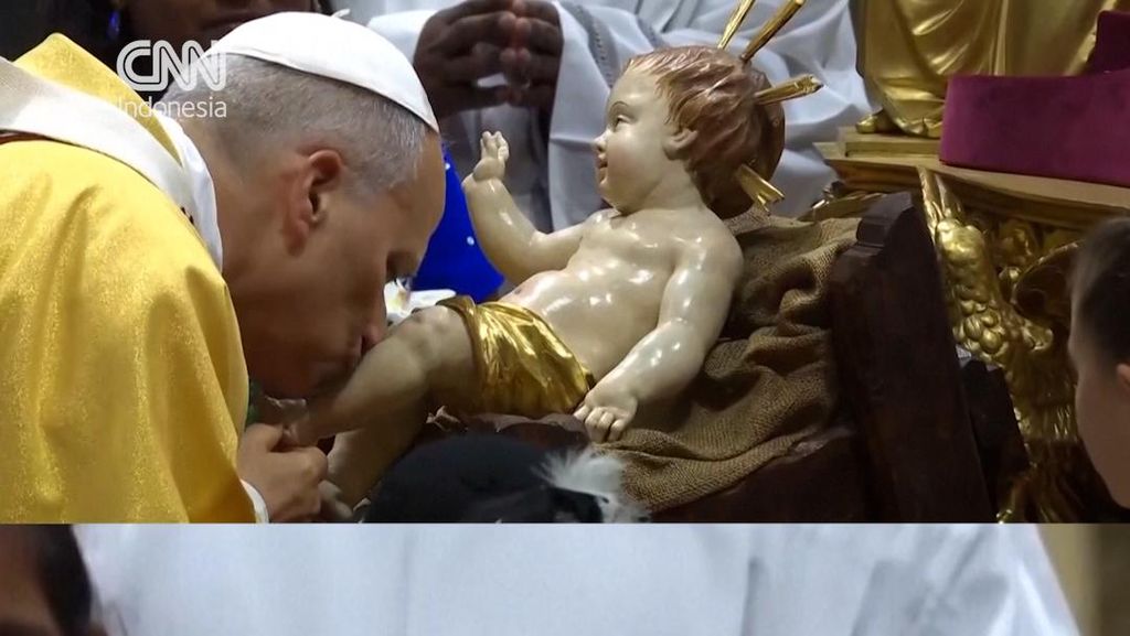 Paus Leo XIV Pimpin Misa Natal Pertamanya di Vatikan