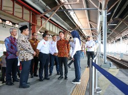 Gibran Kunjungi Stasiun Tawang Semarang, Potensi Banjir Jadi Perhatian