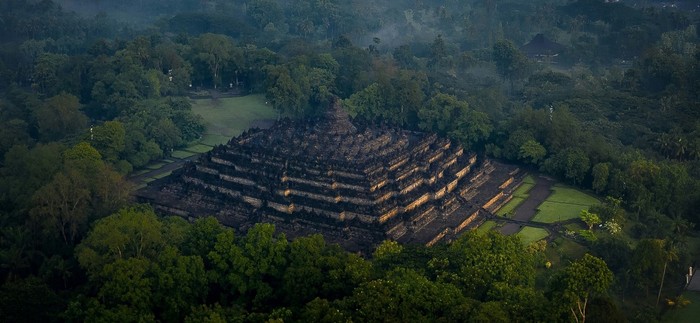 Cancer yang suka kehangatan cocok buat mencoba liburan bersama keluarga atau sahabat dengan berwisata di dekat rumah./ Foto: borobudur.injourneydestination.id