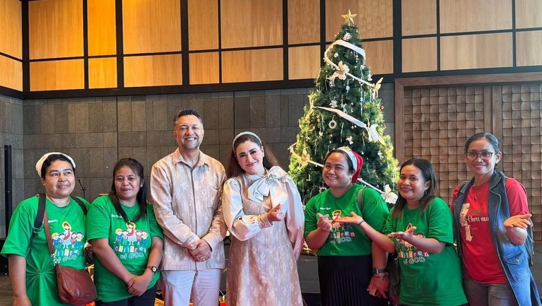 Deddy Corbuzier&comma; Sultan Djorghi&comma; Irfan Bachdim