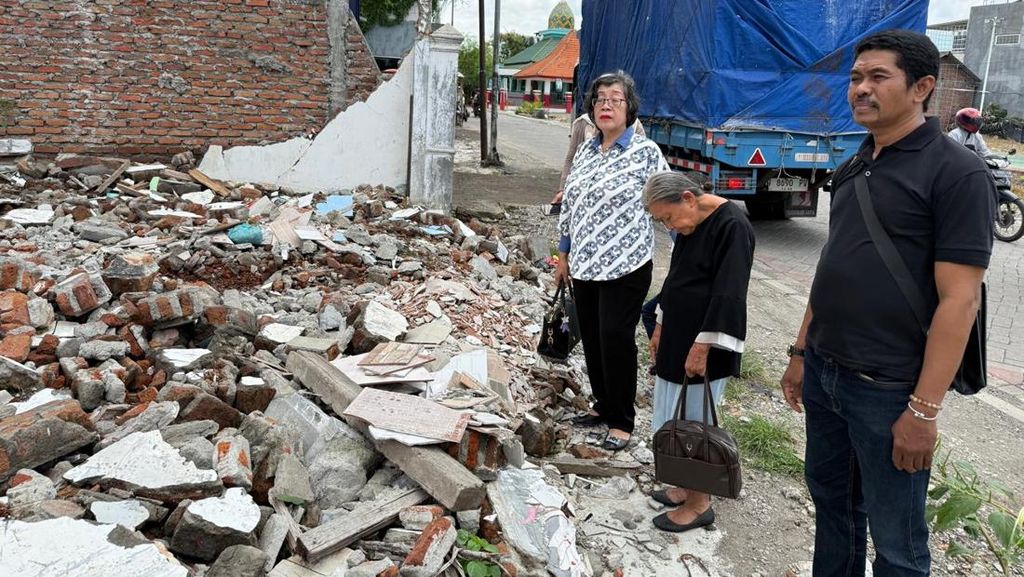 Gabungan Arek Surabaya Desak Proses Hukum Anggota Ormas Pengusir Nenek