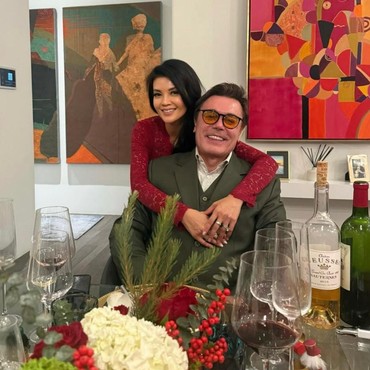 Terungkap Sosok Charles Jost, Suami Farah Quinn yang Bukan Orang Biasa