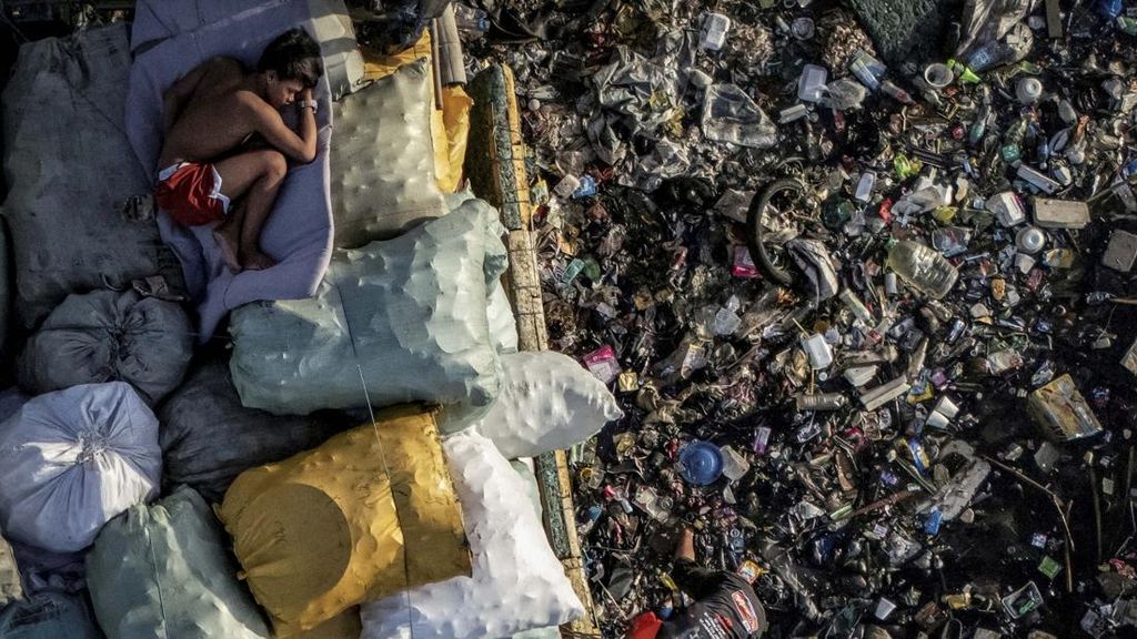 Photo of The Year 2025: Fragmen Dunia yang Rapuh