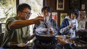 FOTO: Perburuan Kuliner Daging Beruang di Jepang Usai Populasi Meledak