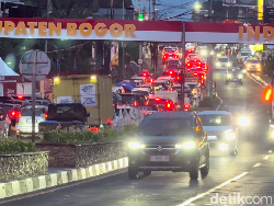 Video: One Way Berakhir, Lalin Simpang Gadog Puncak Normal 2 Arah