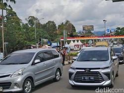 One Way Puncak Bogor Arah Jakarta Berlaku Siang Ini