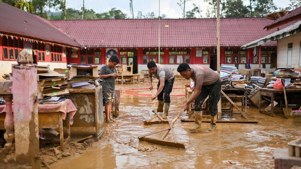 Taruna Akpol Selamatkan Anak Hanyut di Aceh Tamiang Dapat Penghargaan
