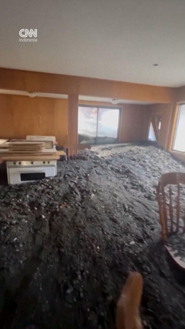 Penampakan Permukiman Terendam Lumpur Imbas Banjir Bandang di AS