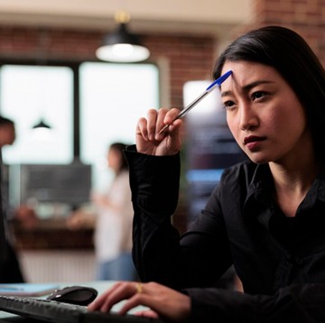 Wajib Upgrade Skill, 10 Pekerjaan yang Rentan Tergantikan AI pada Tahun 2026