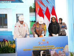 Kapolri Ziarah dan Pimpin Peletakan Batu Pertama Museum Pahlawan Nasional Marsinah