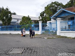 Museum Keraton Solo Masih Tutup, Sejumlah Wisatawan Kecele