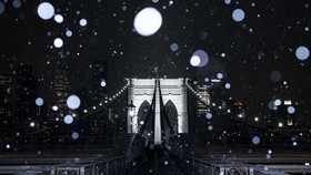 FOTO: New York 'Memutih' Diterjang Badai Salju