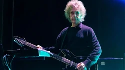 Perry Bamonte Gitaris The Cure Meninggal Dunia