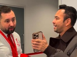 Raffi Ahmad Bikin Pemandu Tur Anfield Kaget gegara Owen hingga Jumlah Followers