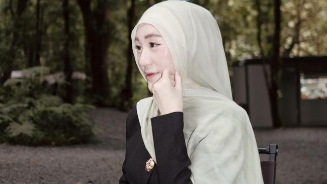 Lagi Proses Cerai, Larissa Chou Diserang Buzzer Pria yang Sakit Hati