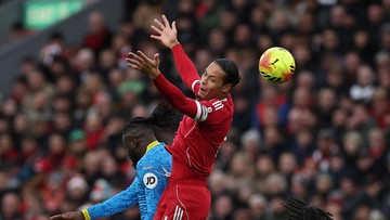 Kabar Sport CNN Terbaru : 12 Kali Kebobolan Bola Mati, Liverpool Pecat Pelatih Spesialis