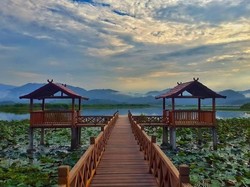 Danau Lebo, Wisata Air Tawar Sarat Mitos di Sumbawa Barat