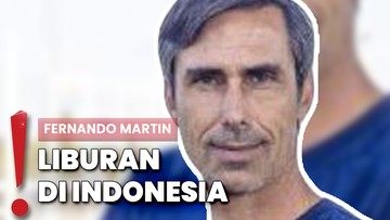 Berita Viral Selebriti dari InsertLive : Video: Pelatih Valencia Fernando Martin Meninggal usai Insiden di Labuan Bajo