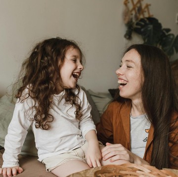 4 Kalimat Ajaib Orang Tua yang Bantu Anak Tumbuh Jadi Sosok Jujur Menurut Ahli Parenting