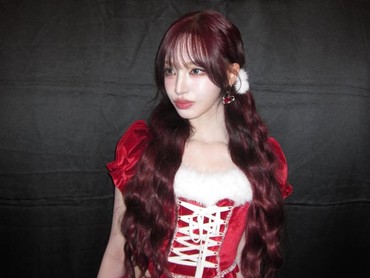 Tuai Pujian Knetz, Visual Liz IVE di SBS Gayo Daejeon 2025 Jadi Sorotan