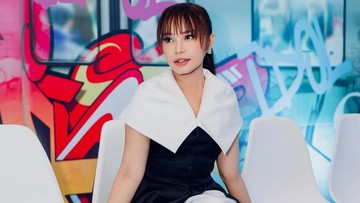 Kabar Terkini Artis dari InsertLive : Sakit Hati Rossa Difitnah Gagal Operasi Plastik, Padahal Baru Bangun Pagi