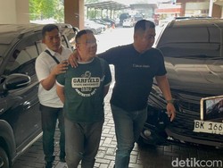 Tampang Samuel Pengusir Nenek Elina Saat Diamankan Polisi