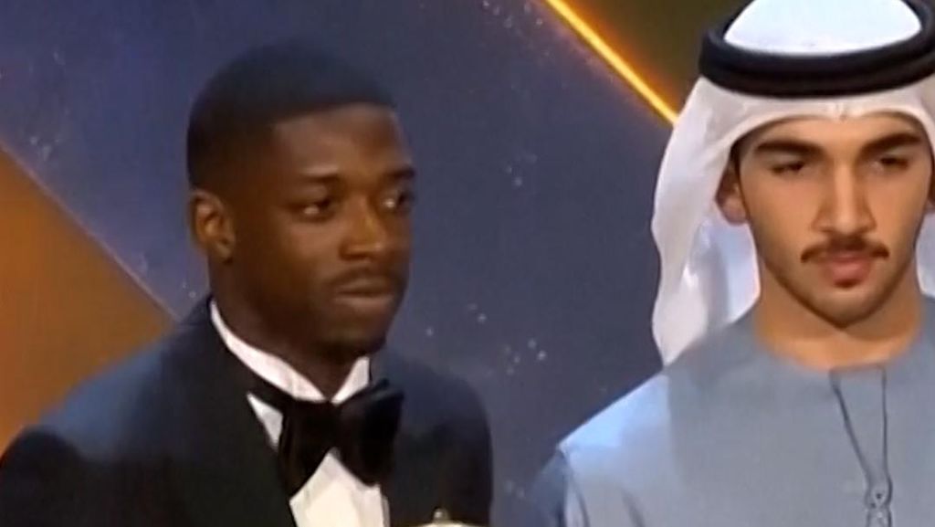 Dembele Raih Gelar Pemain Terbaik di Dubai Globe Soccer Awards