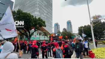 Buruh Unjuk Rasa Penolakan UMP 2026