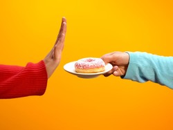 Mau Coba Cut Off Gula di 2026? Dokter Gizi Beberkan Manfaatnya ke Tubuh