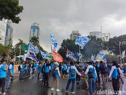 Buruh Demo Lagi di Jakarta, Ancam Tak Berhenti Sampai Tuntutan Dipenuhi