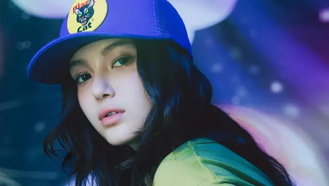 Danielle Eks NewJeans Muncul di Tokyo Marathon, Fans Lega Lihat Kondisinya