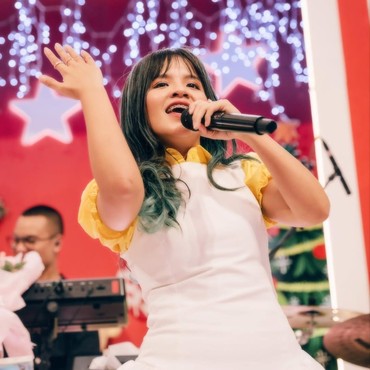 Lirik Lagu Mungkin di Depan Buram - Idgitaf